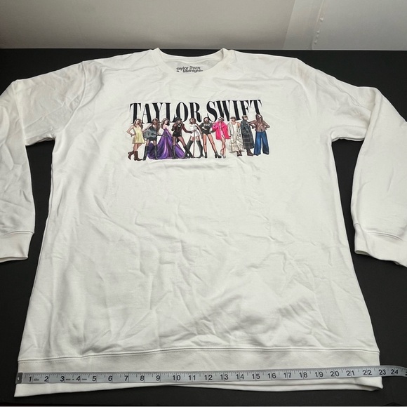 Taylor Swift Midnights White Long Sleeve Womens Sweatshirt Size 3XL Tour *FLAWED - Picture 9 of 13